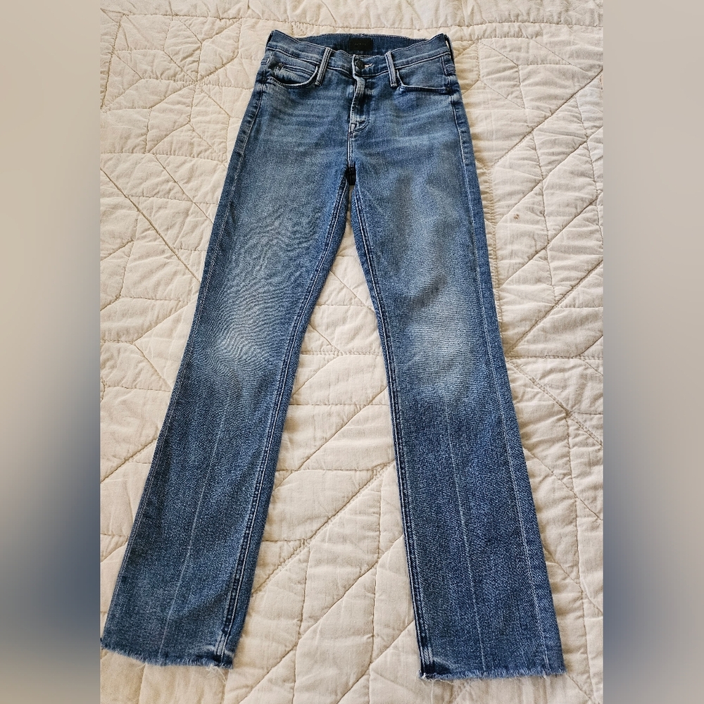 MOTHER Med Rise Dazzler Ankle Fray Jeans (Wash: We The Animals) - Picture 2 of 9